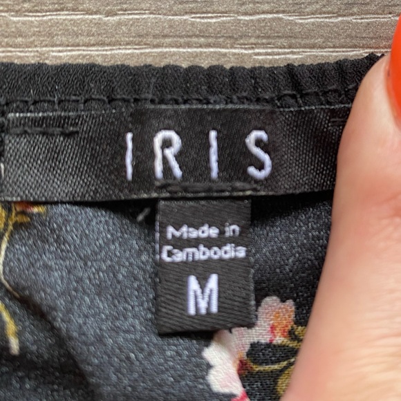 Iris off shoulder rouched black floral long sleeve slightly cropped blouse - Picture 6 of 6